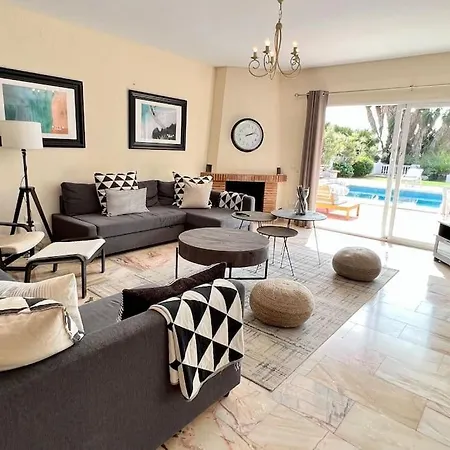 Scenic With Private Pool - Sleeps 8 Mijas